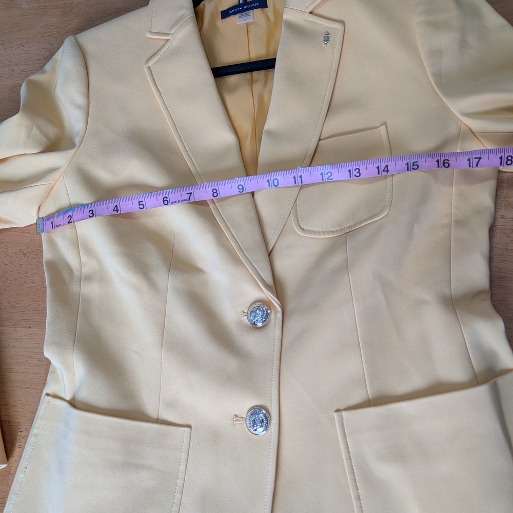 Tommy Hilfiger Yellow Blazer with Silver Accent - Picture 4 of 6